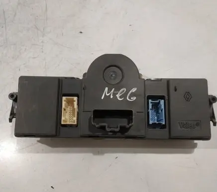 Renault Megane II Climate control unit 8200501456