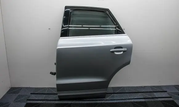 Rear door