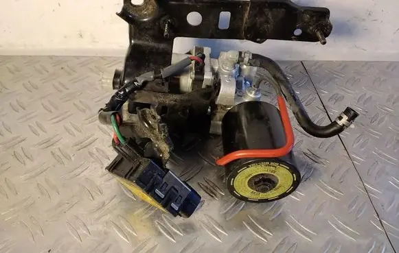 Lexus RX 450H ABS Pump 4707048050