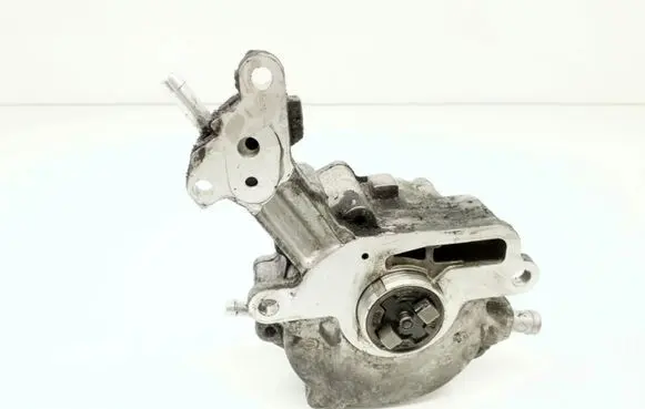 Volkswagen Golf V Fuel injection high pressure pump 038145209M