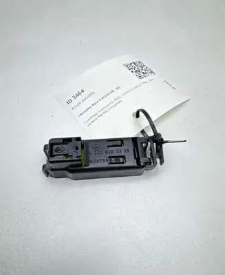 Mercedes-Benz S W220 Sensor A2208203326