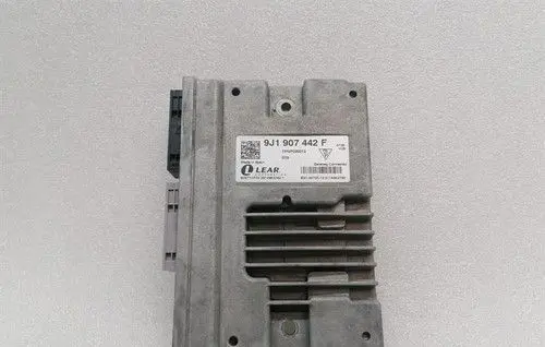 Porsche Taycan 9J1 Gateway control module 9J1907442F
