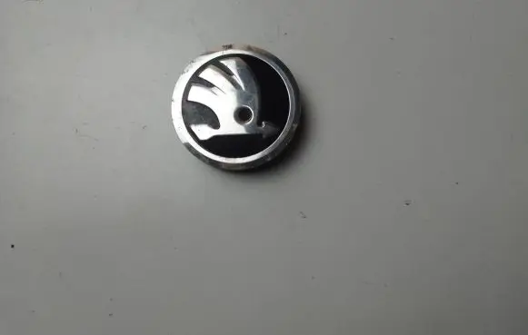 Skoda Octavia Mk3 (5E) Original wheel cap 5JA601151