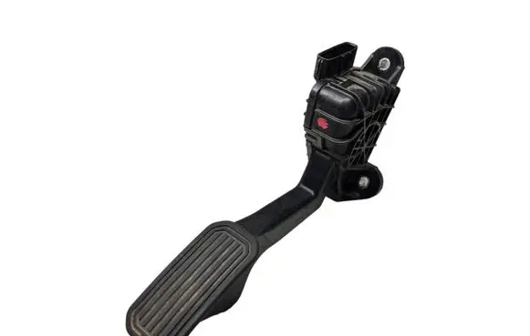 Toyota Land Cruiser (J120) Accelerator throttle pedal 7812060350 1988003020