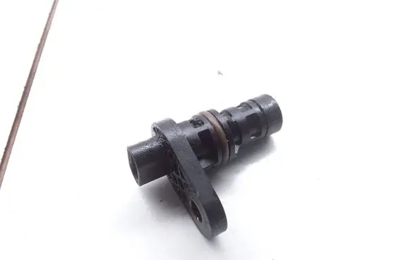 Opel Meriva B Crankshaft position sensor 55571977 0261210324