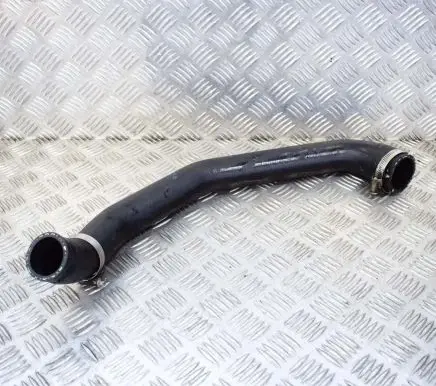 Intercooler hose/pipe