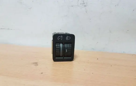 Volkswagen PASSAT B6 Headlight level height control switch 3C0941333A