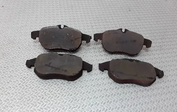 Opel Vectra C Brake pads (front) 