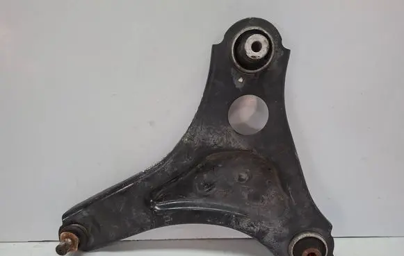 Renault Twingo III Front control arm S27645329