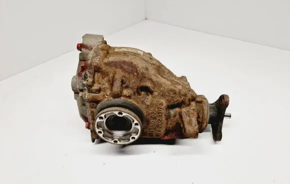 BMW 1 E81 E87 Rear differential 7566225 E2033V256 8908026362041