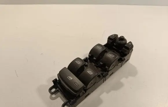 Land Rover Range Rover Sport L320 Electric window control switch AH2214540AC