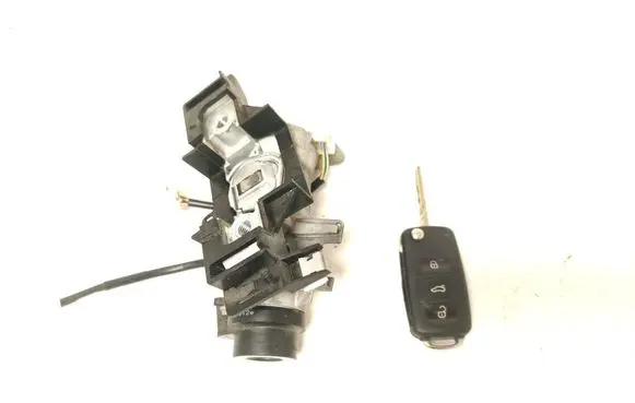 Volkswagen Tiguan Ignition lock 1K0905851B