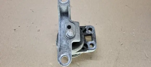 Ford S-MAX Engine mount bracket HL8022M05
