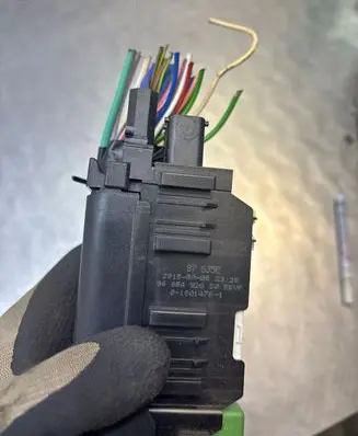 Peugeot 508 Fuse box set 018014781