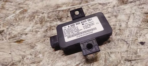 Mercedes-Benz SLK R172 Tire pressure control unit A0009008402