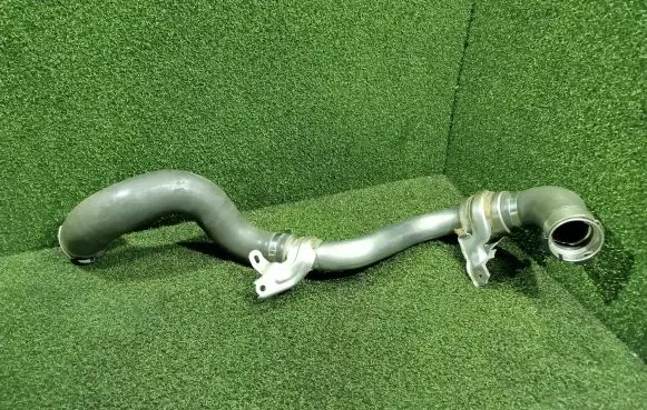 Opel Vivaro Intercooler hose/pipe 144605145R 93451667 MANC0010506A