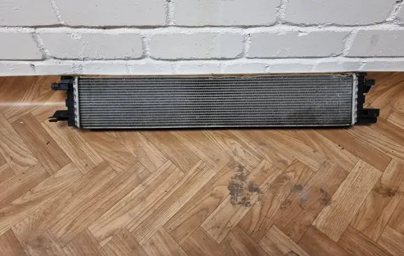 Audi A4 S4 B8 8K Intercooler radiator 8K0145804B 507702 VP8TBH8005AC