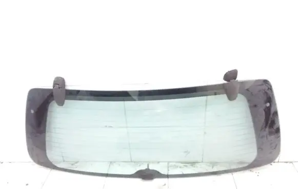 KIA Sorento Rear windscreen/windshield window AS2