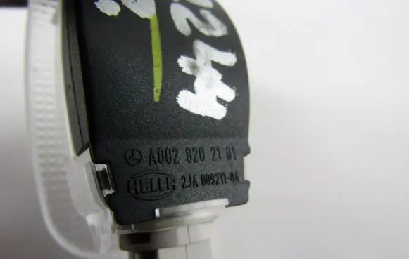 Mercedes-Benz GLE (W166 - C292) Other interior light a0028202101