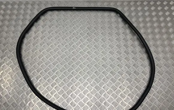 Jeep Cherokee Rubber seal rear door 