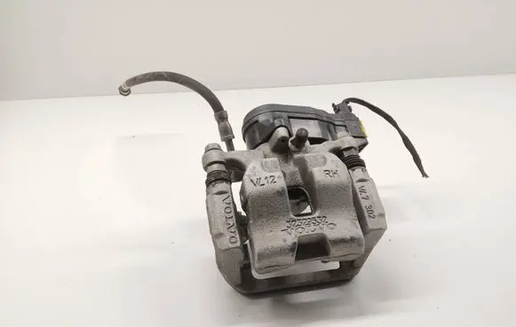 Volvo XC40 Rear brake caliper 32329532