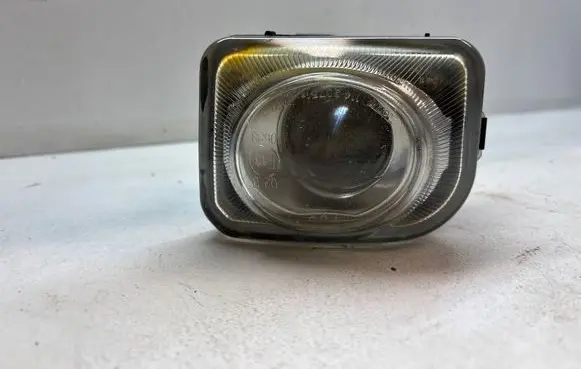 Subaru Impreza II Front fog light