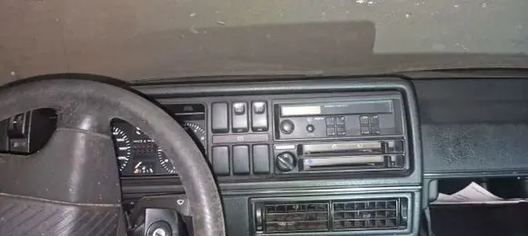 Volkswagen Jetta II Dashboard