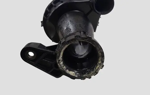 Mercedes-Benz C W205 Turbo air intake inlet pipe/hose A6260900029