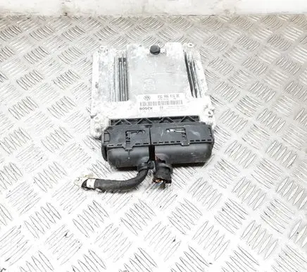 Skoda Octavia Mk2 (1Z) Engine control unit/module 03G906016BE 0281011947 1039S07020