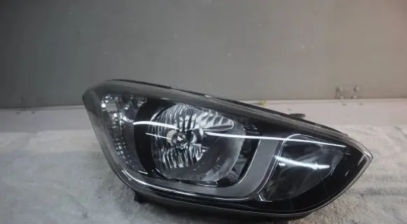 Hyundai i20 (PB PBT) Headlight/headlamp 921024P500 0104109660010 01141099900000