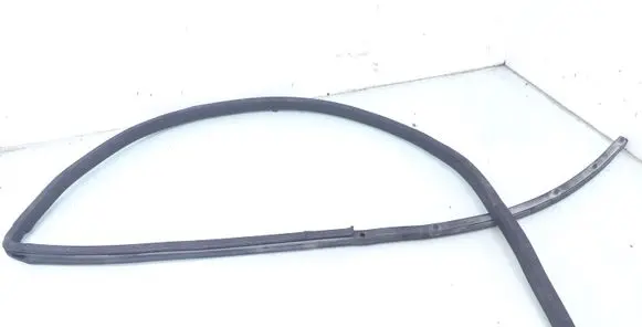 Volkswagen Phaeton Engine compartment rubber 