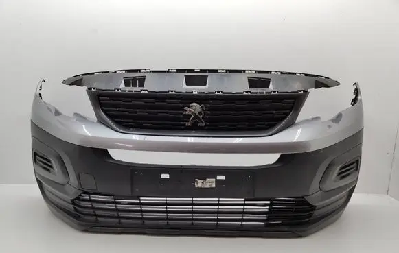 Peugeot Rifter Front bumper 9816756777