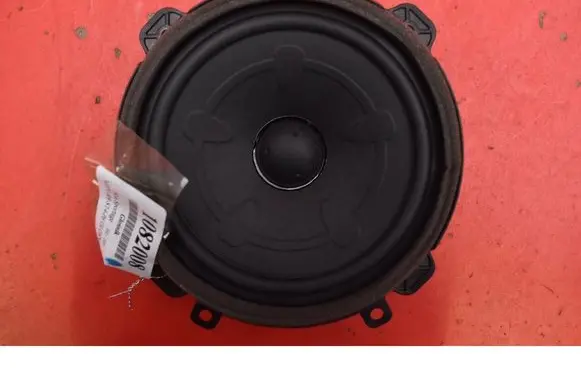 KIA Sportage Subwoofer speaker 96330R2000
