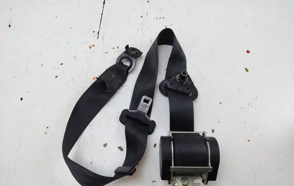Renault Master III Front seatbelt A508741