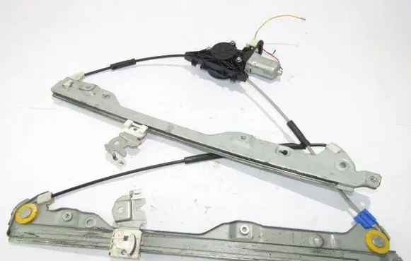 Nissan X-Trail T31 Front window lifting mechanism without motor 80731EG000