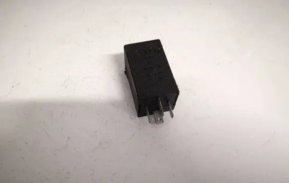 Audi A3 S3 8L Other relay 4d0907131