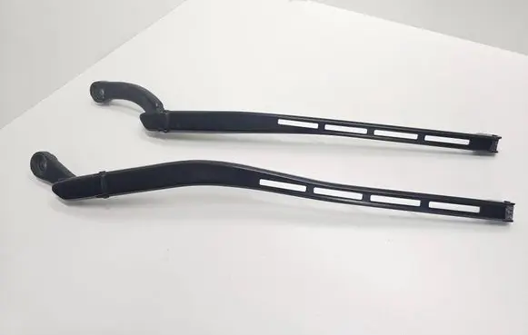 Audi A4 S4 B6 8E 8H Front wiper blade arm 8E1955407C 8E1955406C