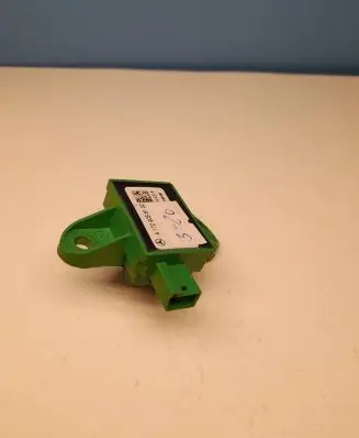 Mercedes-Benz E W212 Airbag deployment crash/impact sensor A1729056100