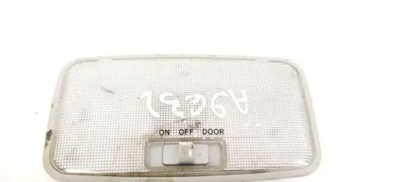 Toyota Auris 150 Rear seat light