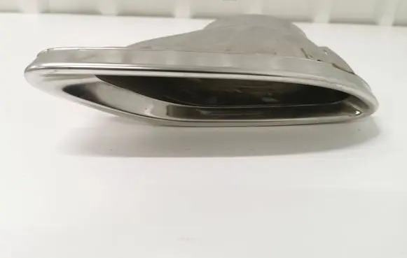 Mercedes-Benz E W213 Muffler trim A2134903401 16T076
