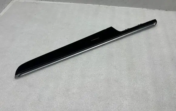 Porsche Macan (95B) Rear door card trim 95B867062D