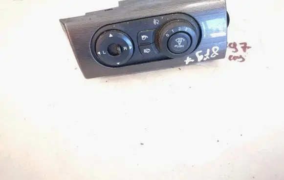 Chevrolet Captiva Light switch