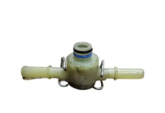 Nissan Qashqai Fuel filter housing 