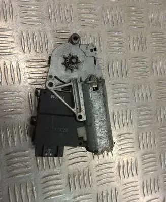 BMW 5 E39 Sunroof motor/actuator 676183814809