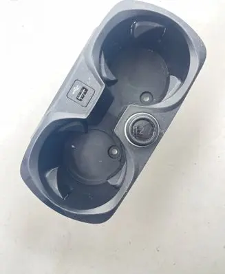 BMW 3 G20 G21 Cup holder 83329001 6809803 6806803