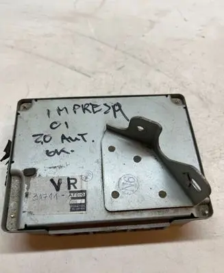 Subaru Impreza I Engine control unit/module 31711AF010
