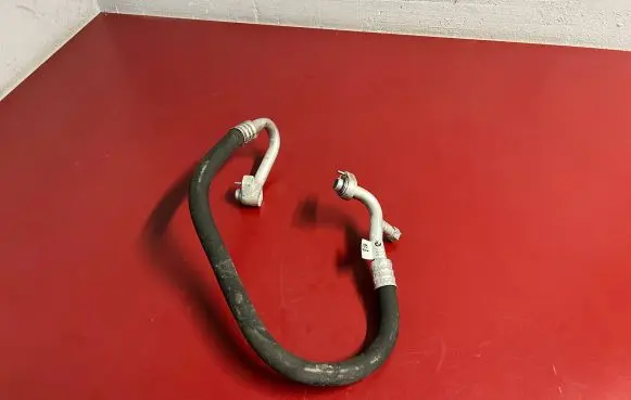 BMW X7 G07 Air conditioning (A/C) pipe/hose 9493987 64539493987