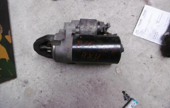 Mini Cooper Countryman R60 Starter motor 2478224 20150612 0001138040