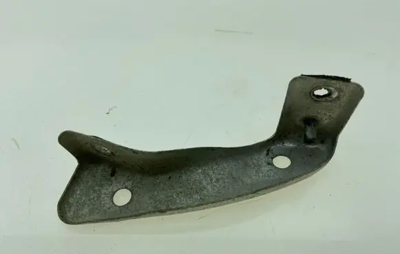 Subaru Outback Bumper support mounting bracket corner 57707AG39A 57707AG