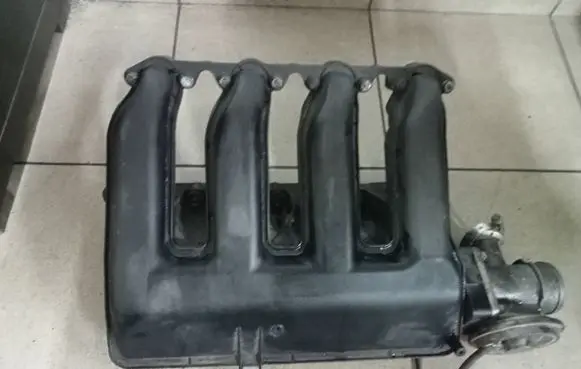 Land Rover Freelander Intake manifold 2247586